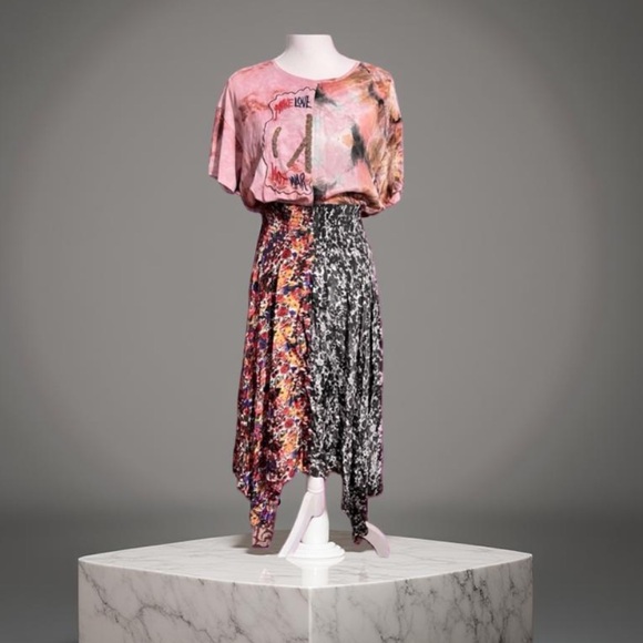 Desigual Dress Asymmetric patch print - beaded (Make Love Not War )Small NWT - Picture 10 of 15